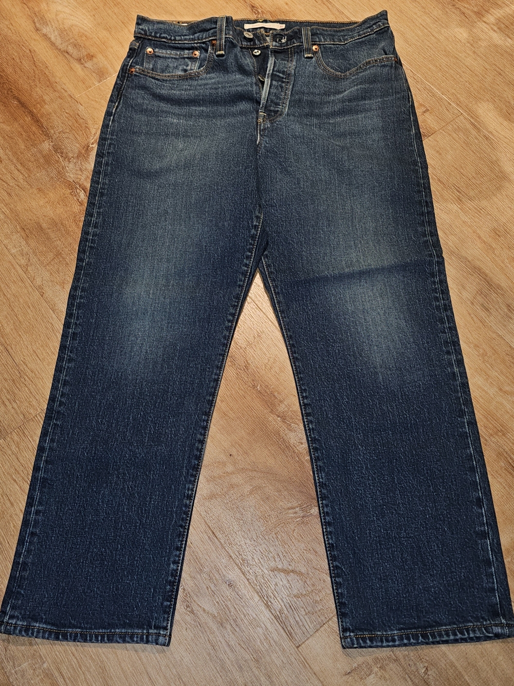 Levi's Premium Wedgie Straight jeans size 30x26 womens